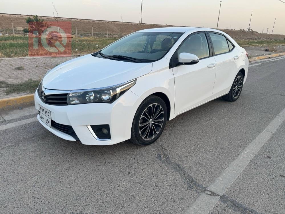 تۆیۆتا کۆرۆلا